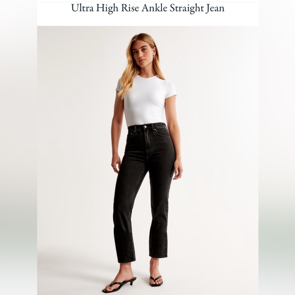 Abercrombie Ankle Straight Ultra High Rise Jeans